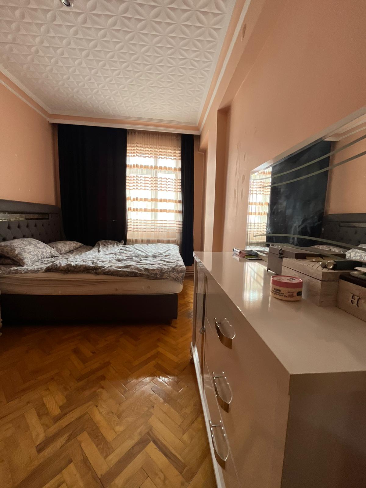 İMARET MAHALLESİNDE  3+1  100M2