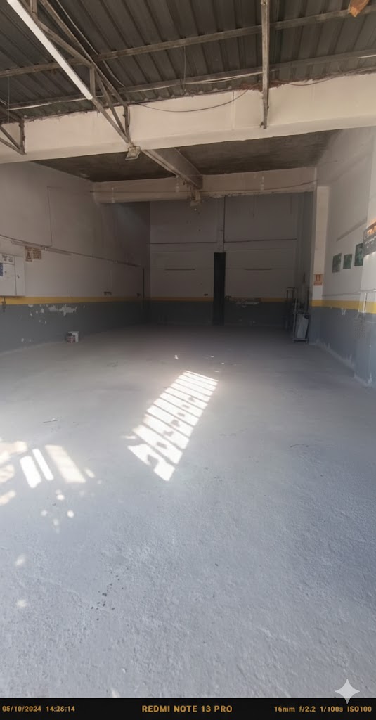 ORTA SANAYİ SİTESİNDE SATILIK 150 M2 DÜKKAN
