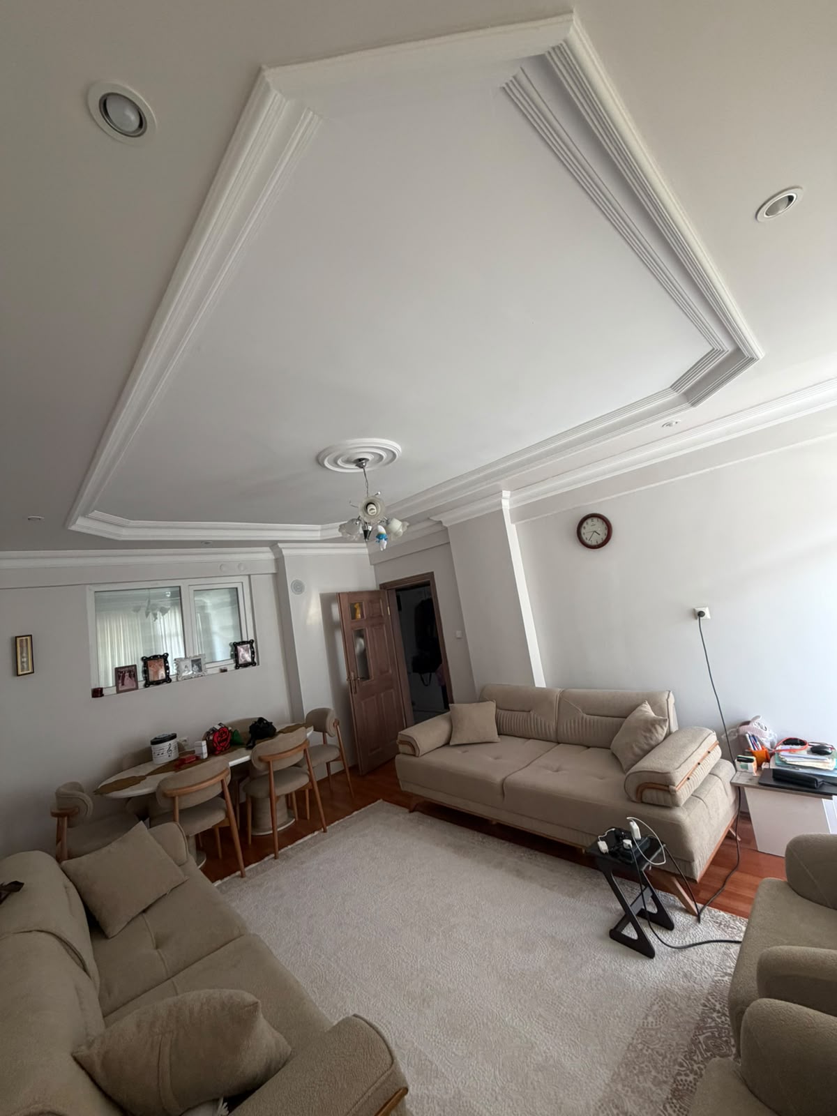 MAHMUDİYE MAHALLESİNDE  3+1     130M2  DÜKKAN ÜSTÜ 3 KATLININ 3 KATI