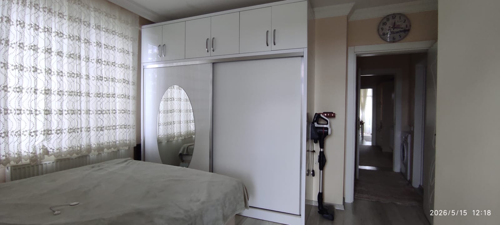 BAHÇELİEVLER MAHALLESİNDE  2+1  85M2  3 KATLININ GİRİŞ KATI