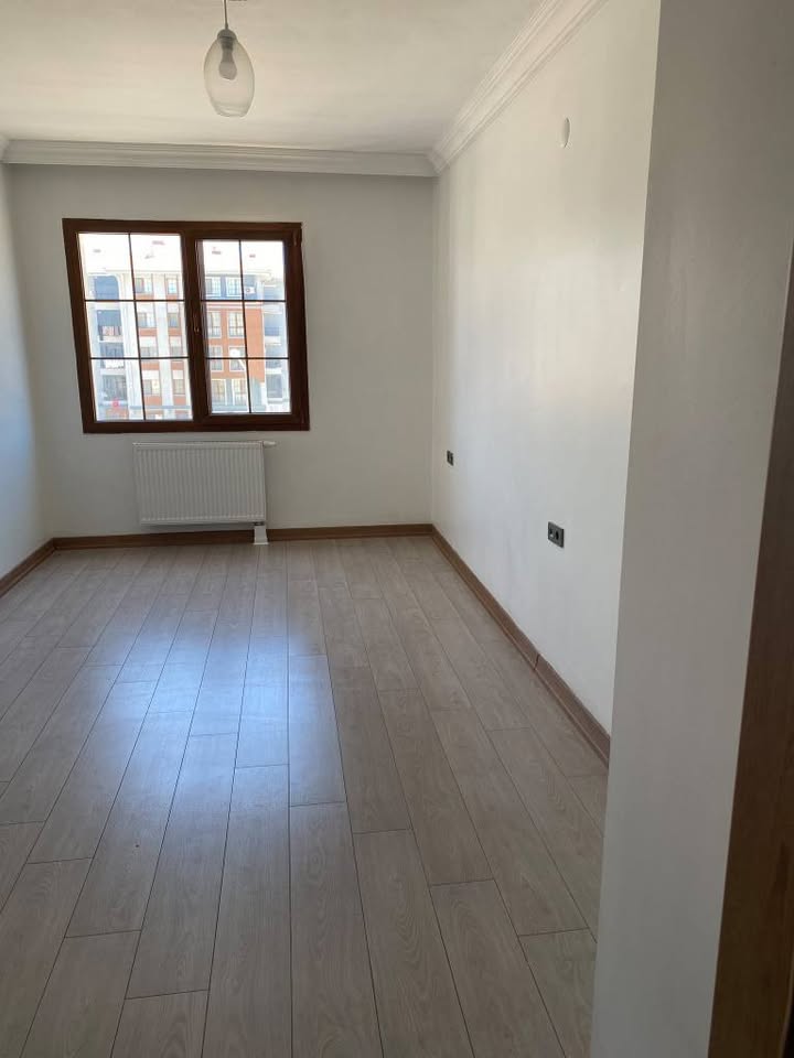6 TOKİ KONUTLARINDA  3+1    3 KAT (ARA KAT)  BORÇSUZ