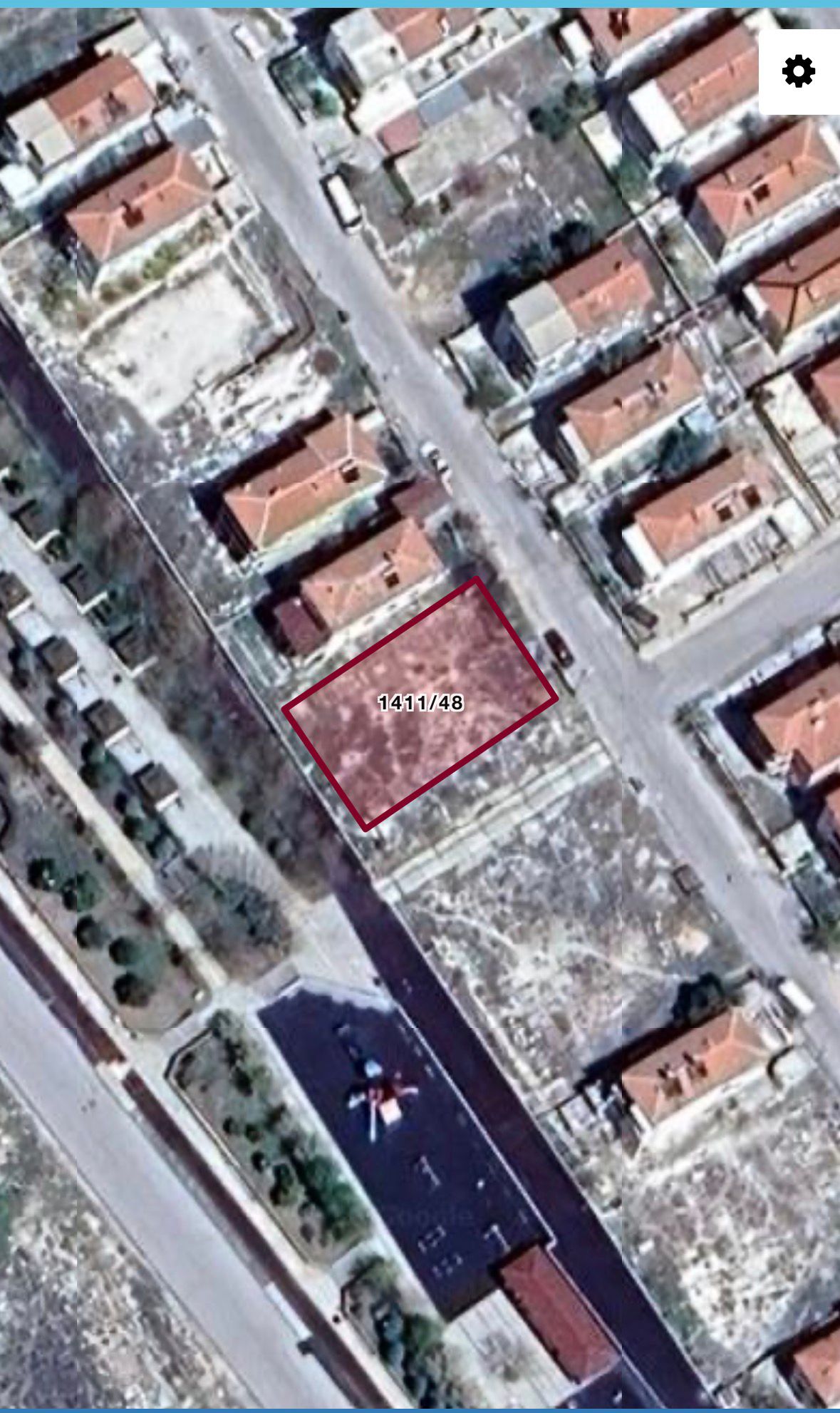 BEYAZKENT MAHALLESİNDE  411 M2 ARSANIN 1/2 HİSSESİ  YATIRIMA UYGUN