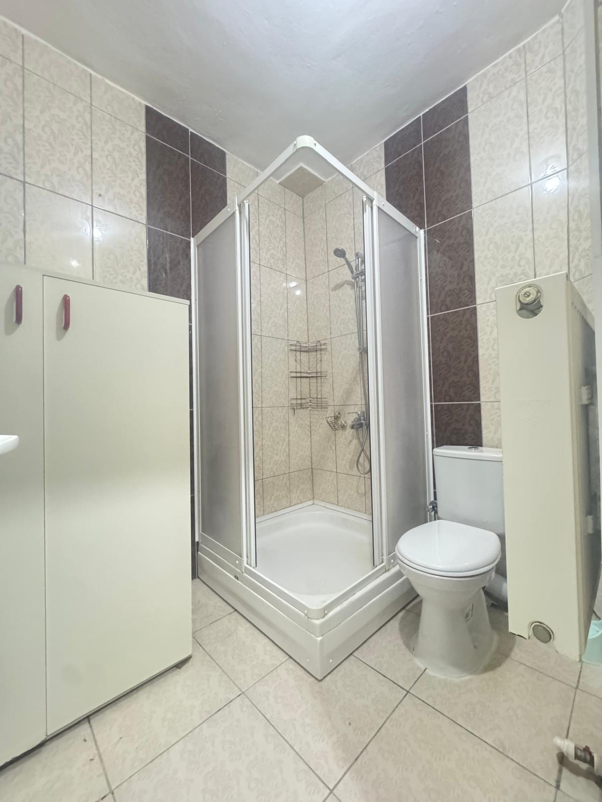 SATILIK DAİRE ALİŞAHANE MAHALLESİNDE 3+1   137M2 DÜKKAN ÜSTÜ 1 KAT