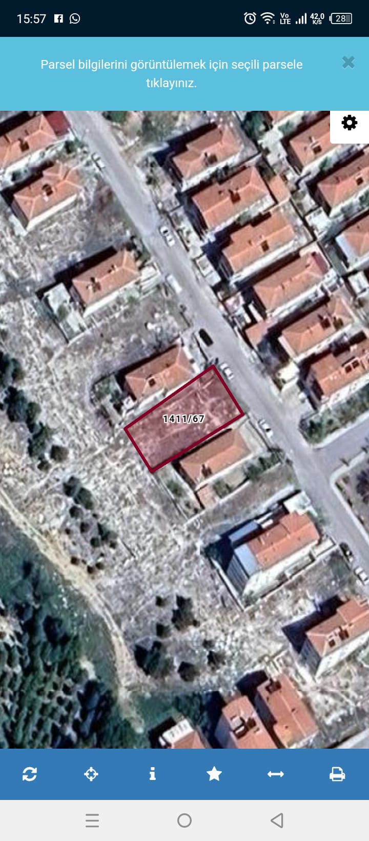 BEYAZKENT MAHALLESİ 300 M2 ARSA ÇİFT HİSSENİN TAMAMI