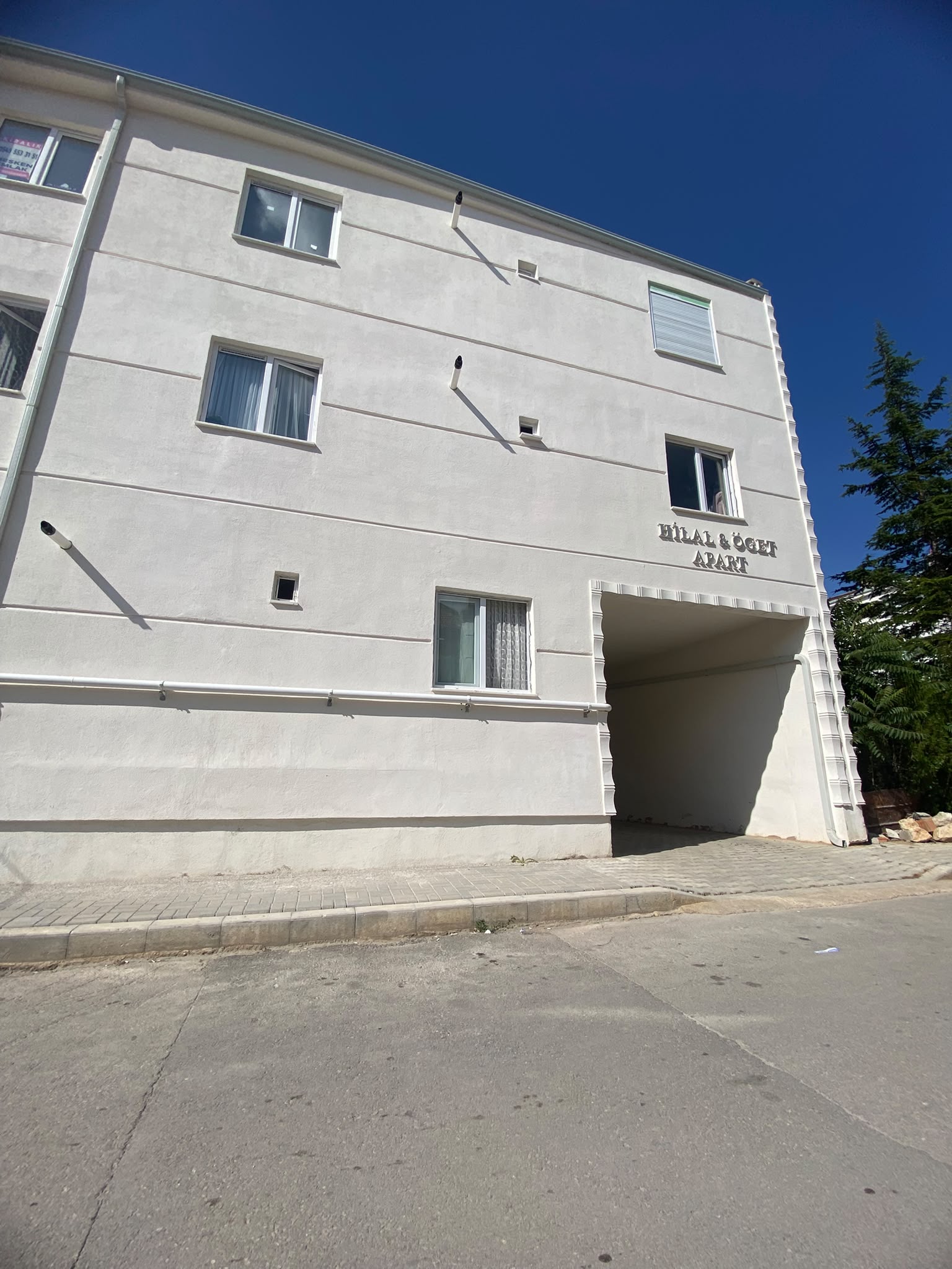 KIRBAĞI MAHALLESİNDE  1+1   