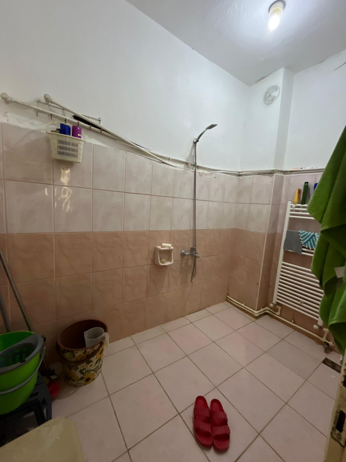 İMARET MAHALLESİNDE  3+1  100M2