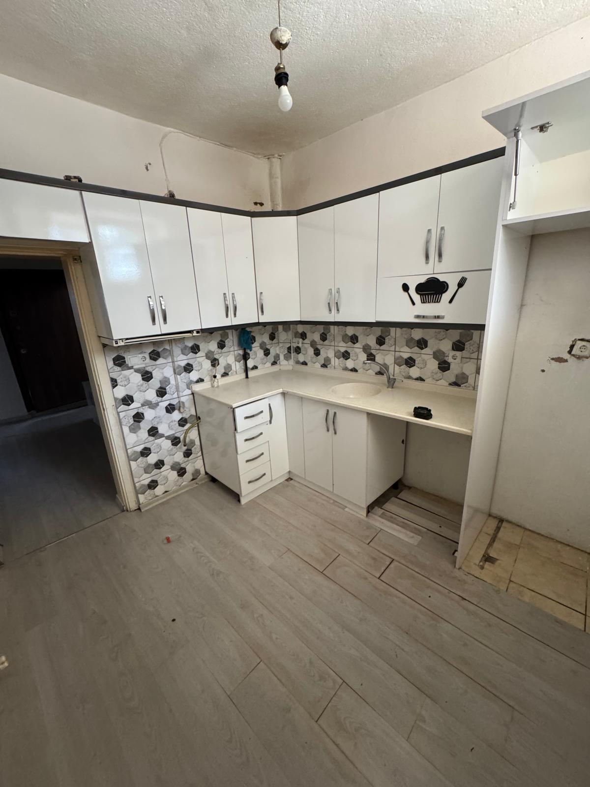 KAZIMKARABEKİR MAHALLESİ  2 ODA 1 SALON