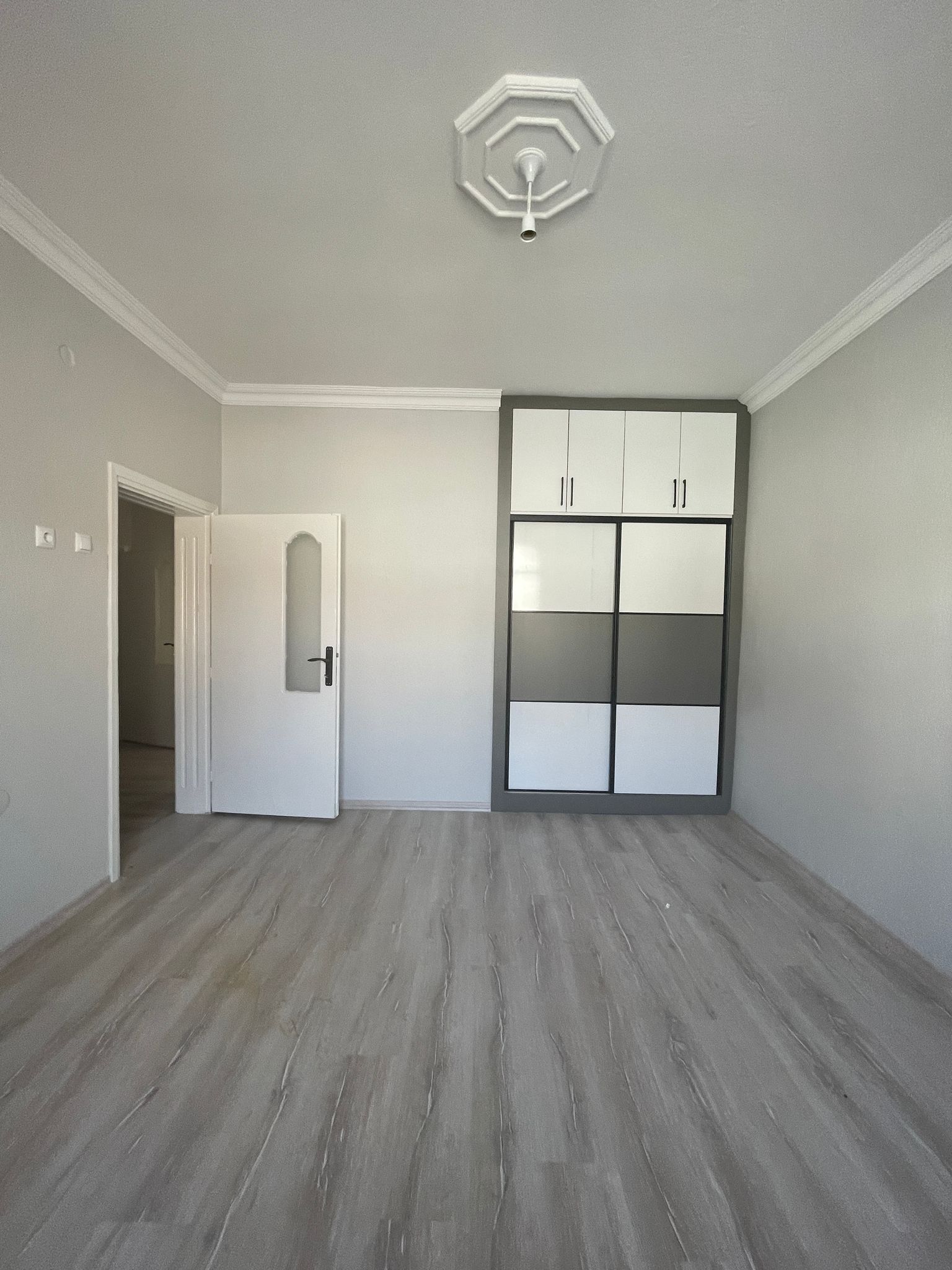 MAHMUDİYE MAHALLESİNDE  3+1 160 M2 