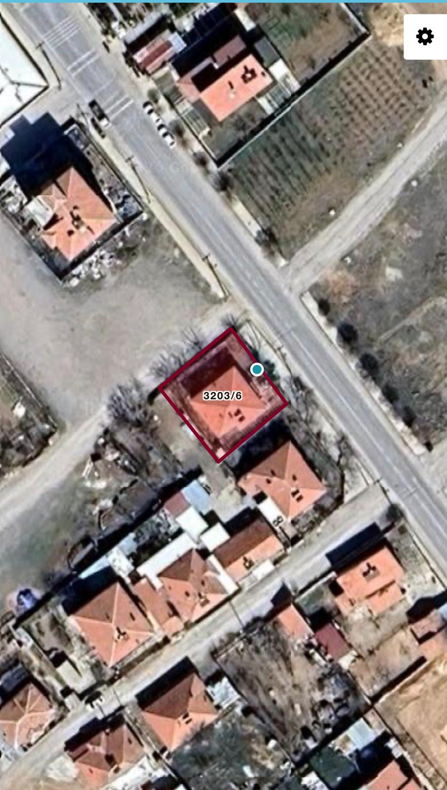 BAHÇELİEVLER MAHALLESİNDE 356M2 ARSASI 