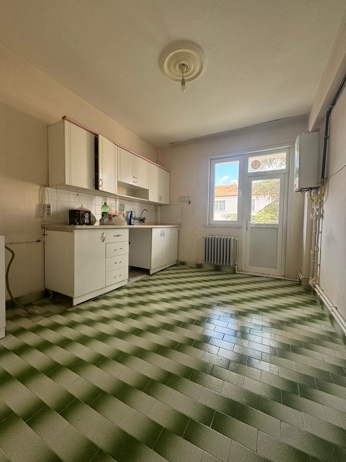 YUNUSKENT MAHALLESİNDE 3+1 DEN BOZMA 2+1  125M2