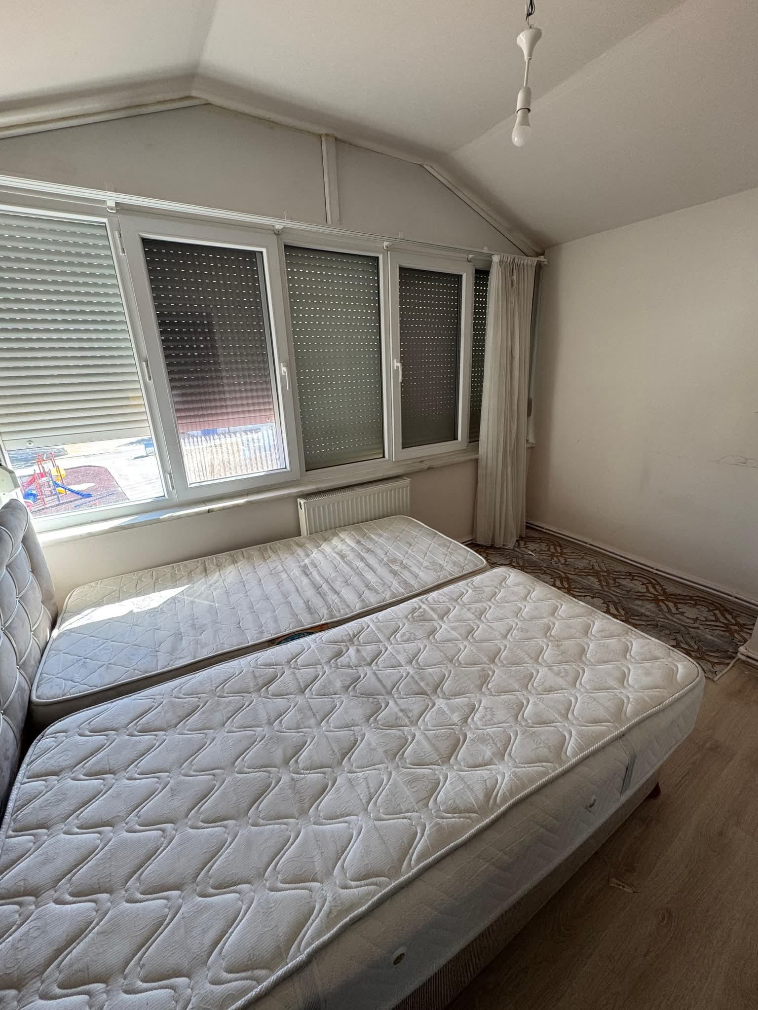 OSMANGAZİ MAHALLESİNDE DUBLEKS APART 