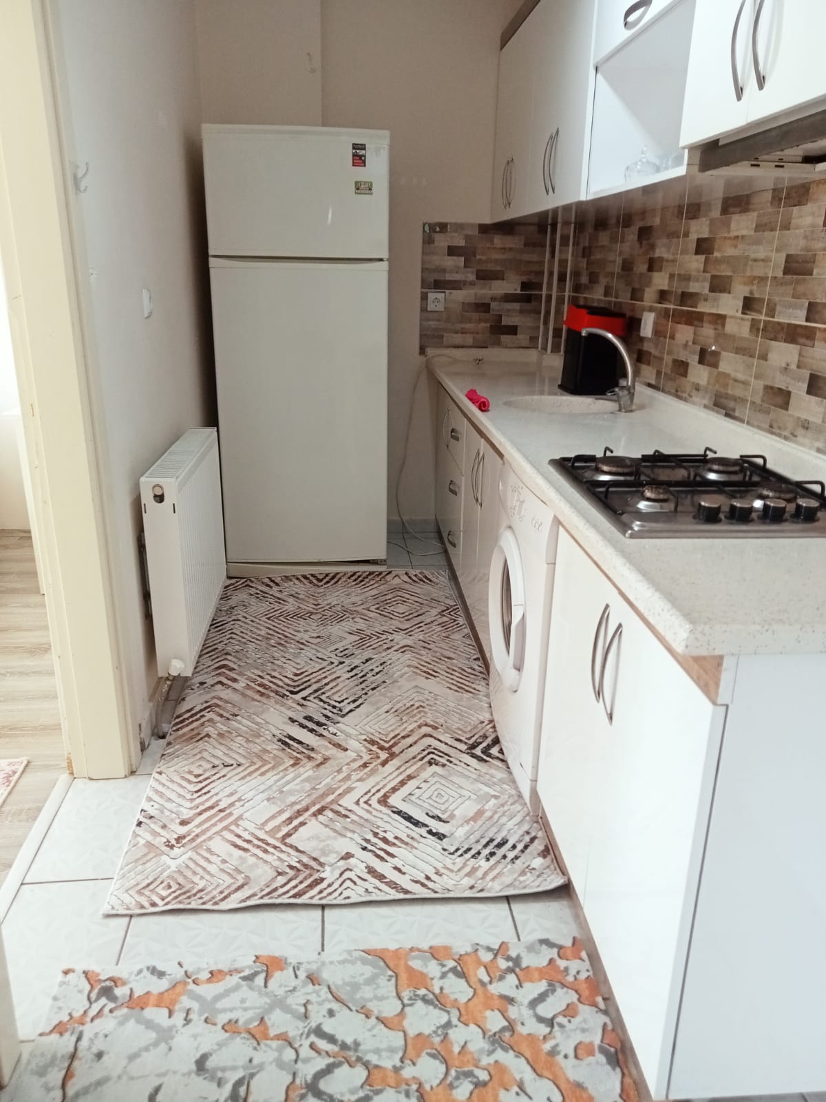 TAPTUK EMRE MAHALLESİNDE  BAGIMSIZ MUTFAK  GENİŞ BALKONLU  ASANSÖR MEVCUT