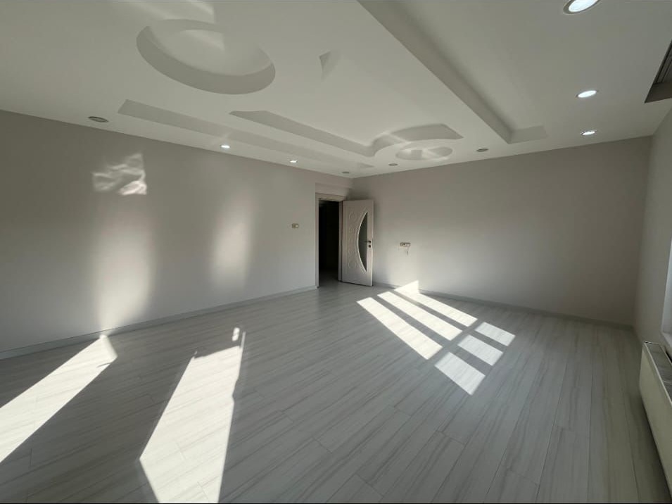 ÖĞRETMEN EVİ CİVARI 3+1 190M2 SATILIK DAİRE