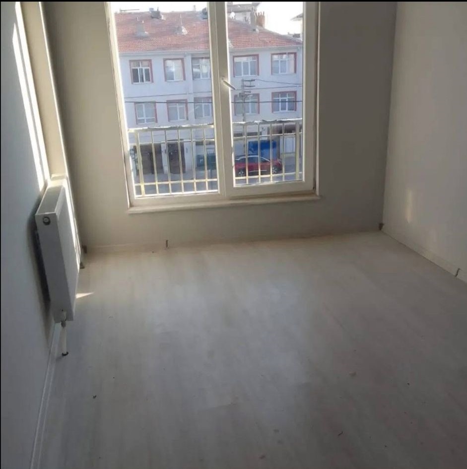 YENİ MAHALLEDE SATILIK APART  1+1  45 M2 KULLANIM ALANI  BAĞIMSIZ MUTFAK