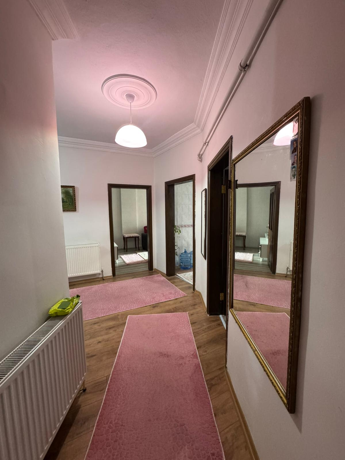 CEDİT MAHALLESİ 3+1  140M2  ARAKAT