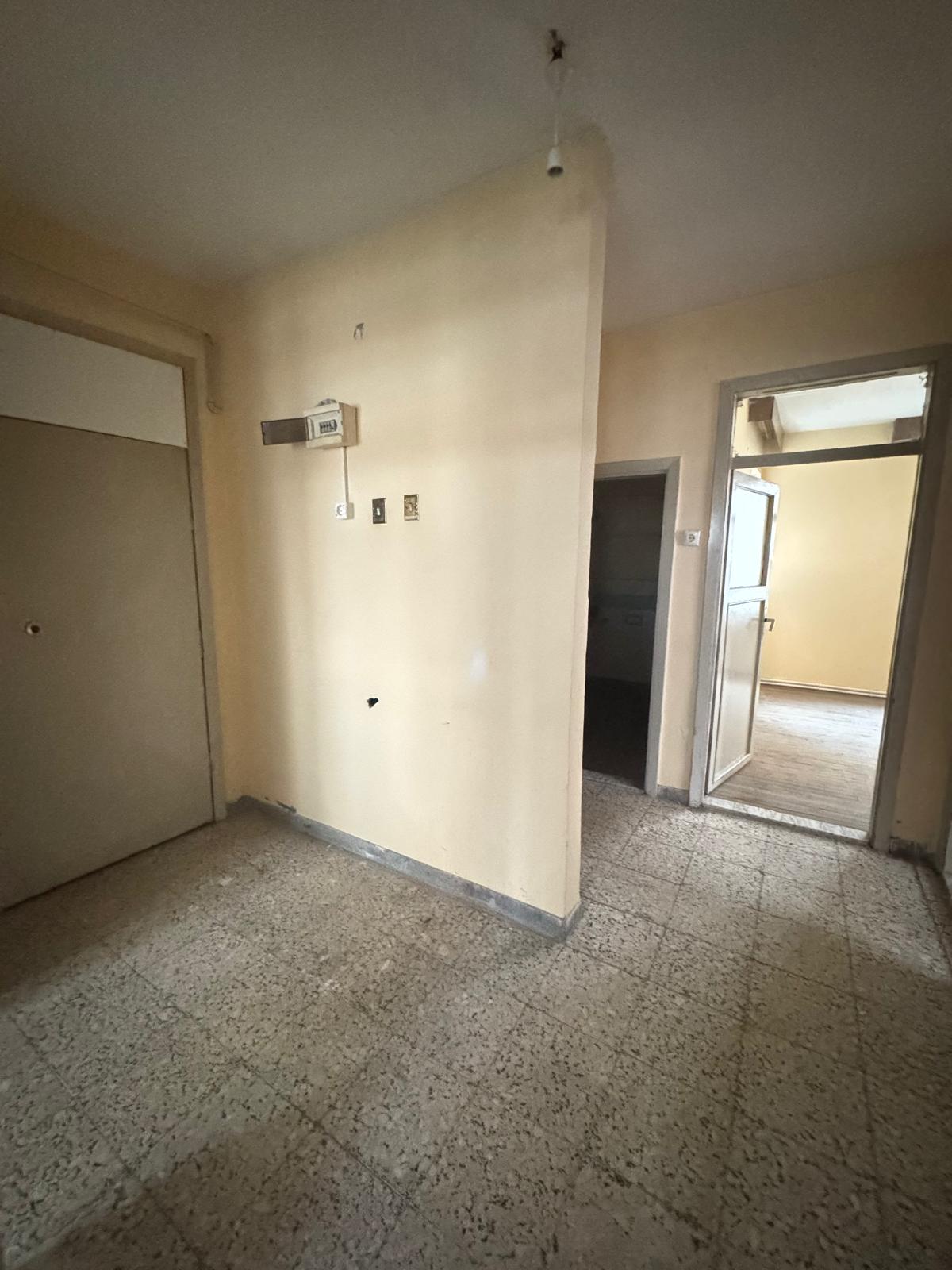 SATILIK DAİRE  3+1 DEN BOZMA 2+1 100 M2  NEFİSE SULTAN MAHALLESİNDE