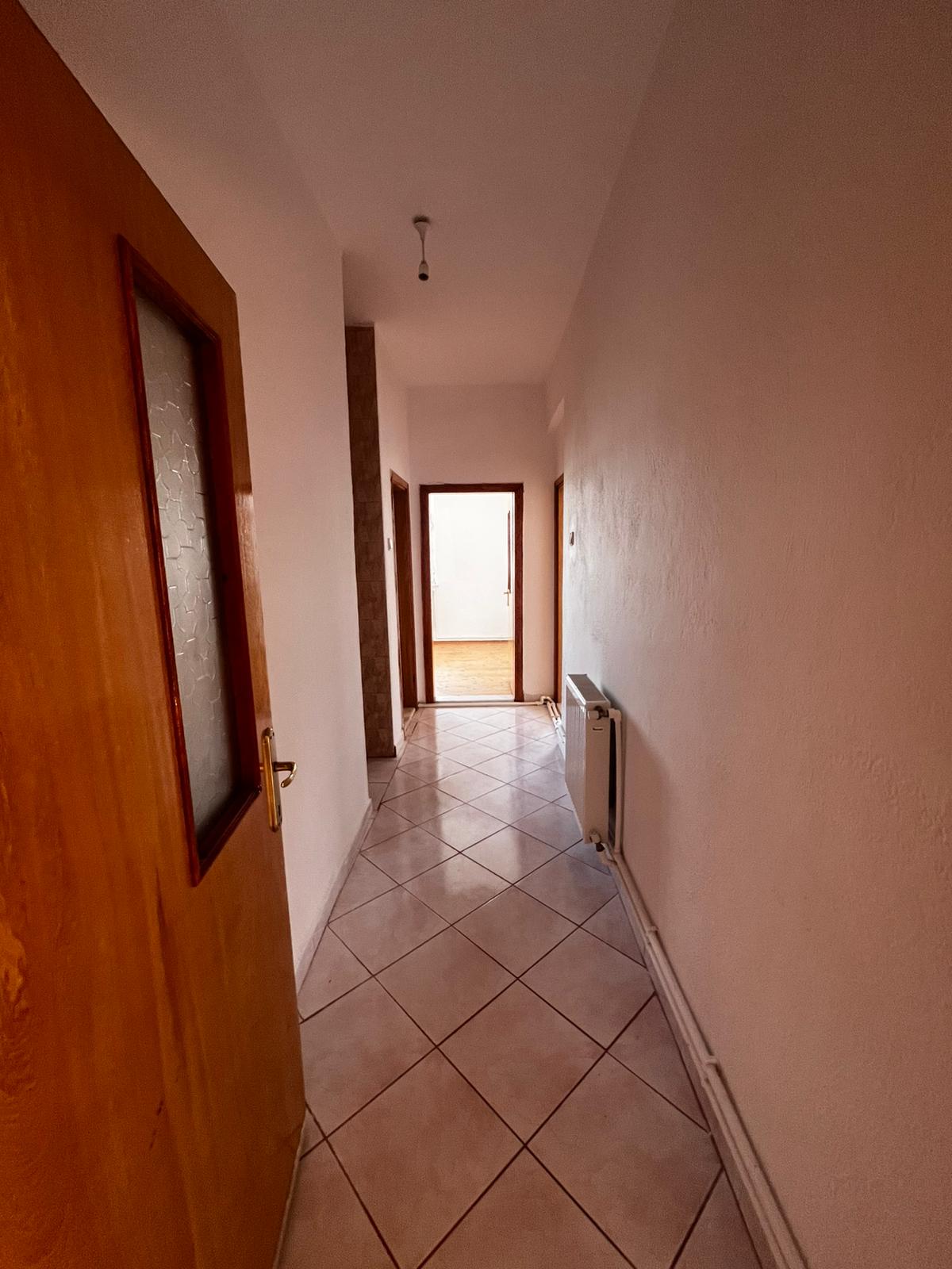 GEVHER HATUN MAHALLESİNDE 3+1 160 M2  ARA KAT