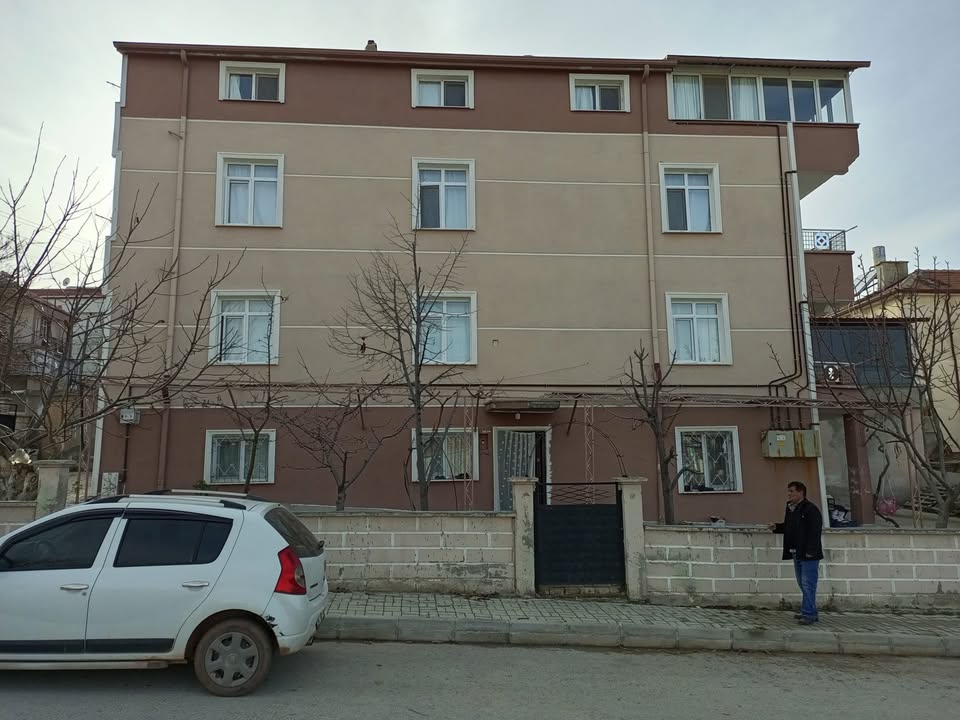 SATILIK KOMPLE BİNA