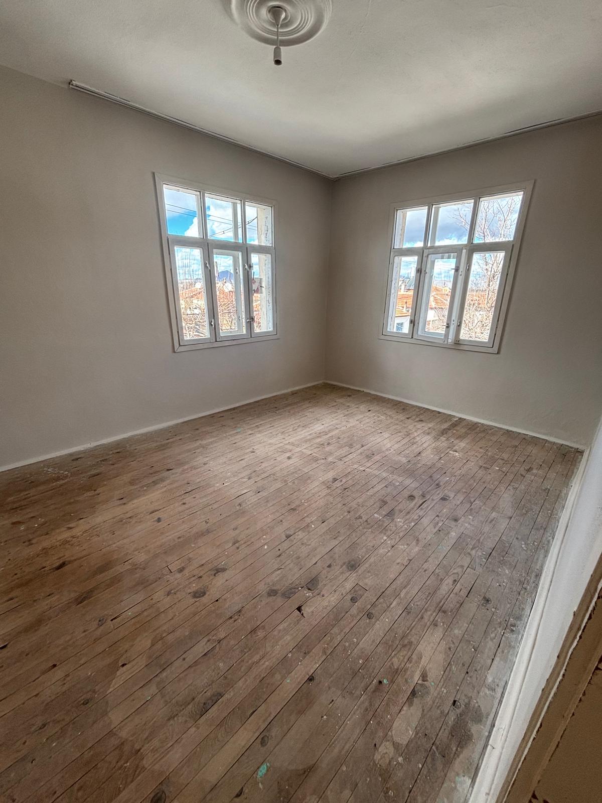 3+1 130M2  MÜSTAKİL