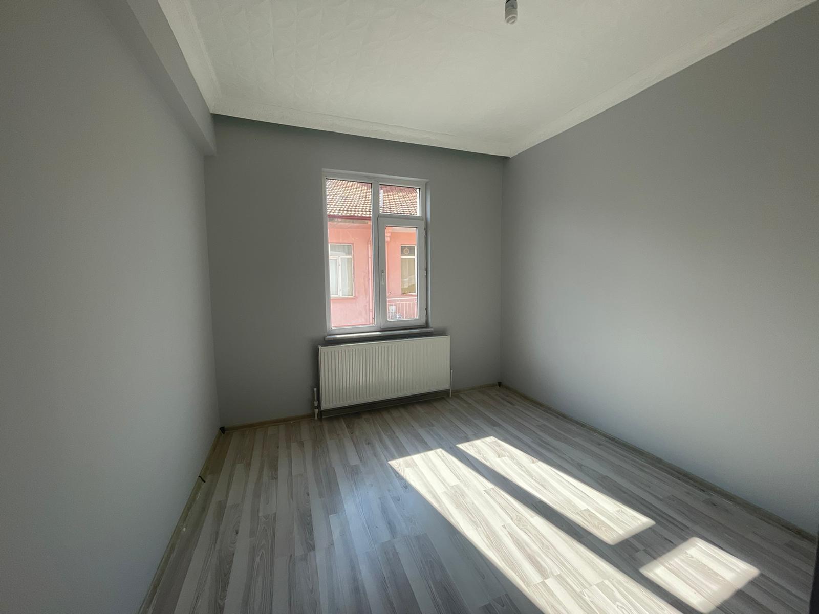 NEFİSE SULTAN MAHALLESİNDE 3+1  140 M2 