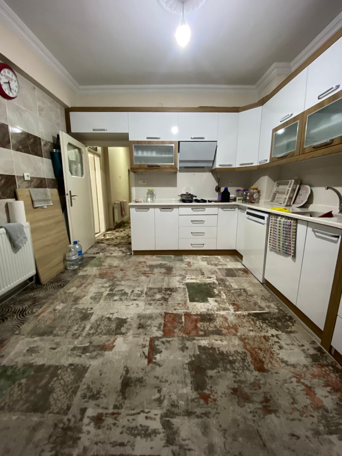 ALİŞAHANE MAHALLESİNDE  3+1      160M2
