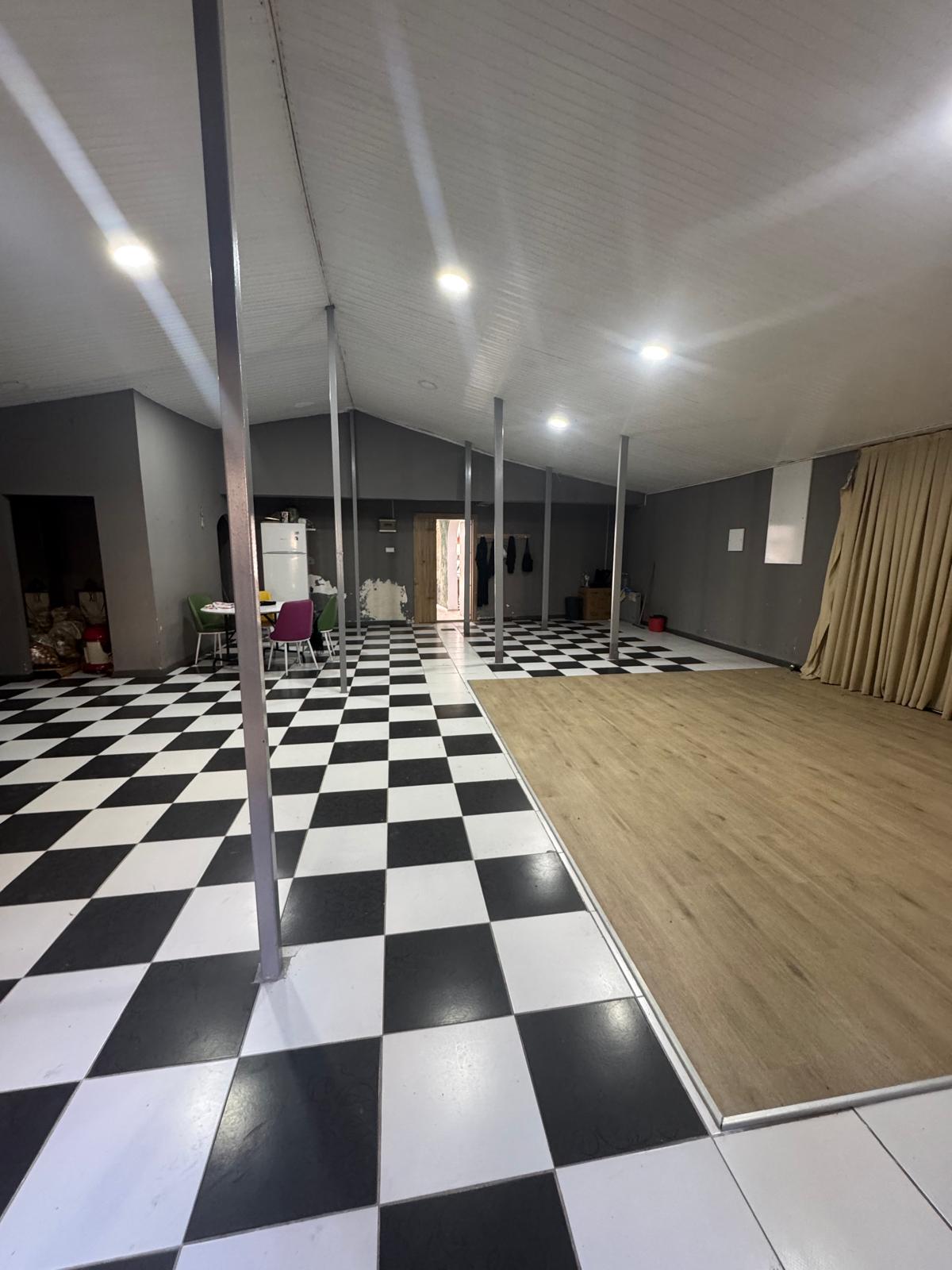 MUT YOLU ÜZERİ  3 DÜKKAN 3 TAPU  25-25-10 M2 DÜKKANLAR
