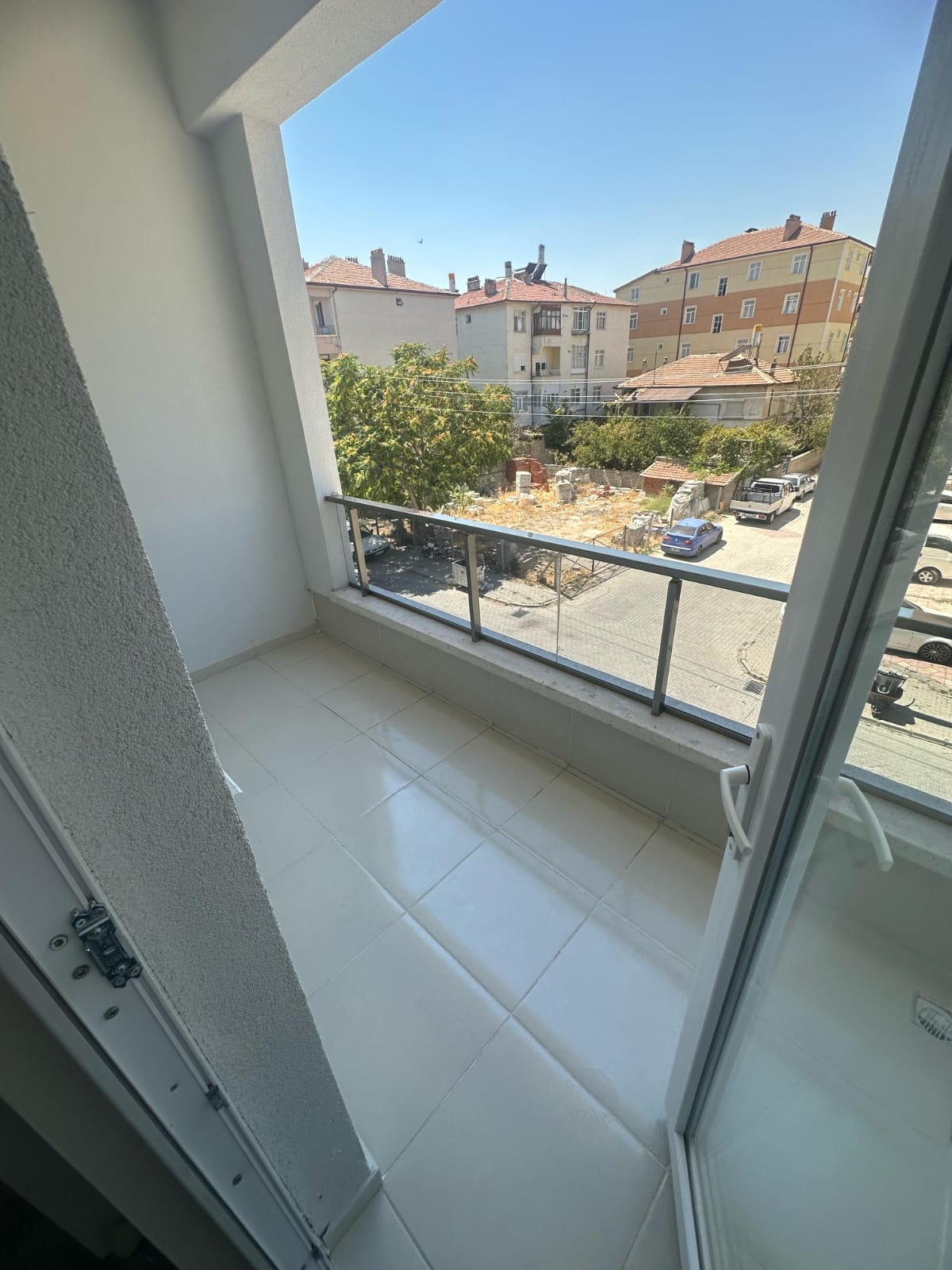 SATILIK DAİRE  İMARET MAHALLESİNDE  3+1  135M2