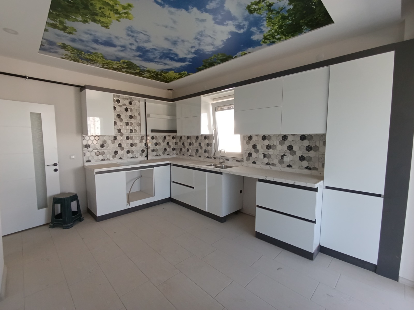 SATILIK DAİRE 3+1   160M2