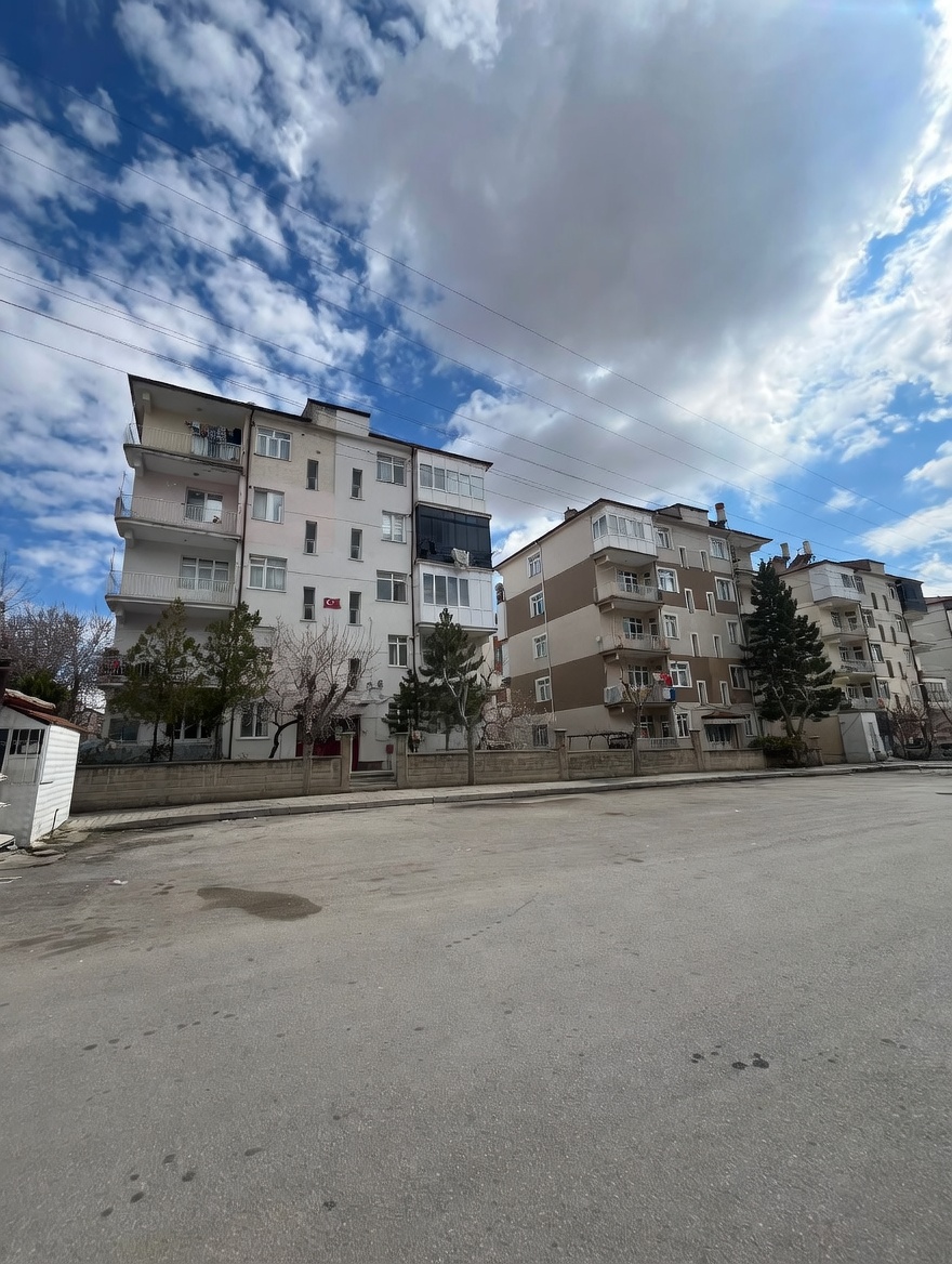 BİFA SİTESİNDE  2+1  110M2