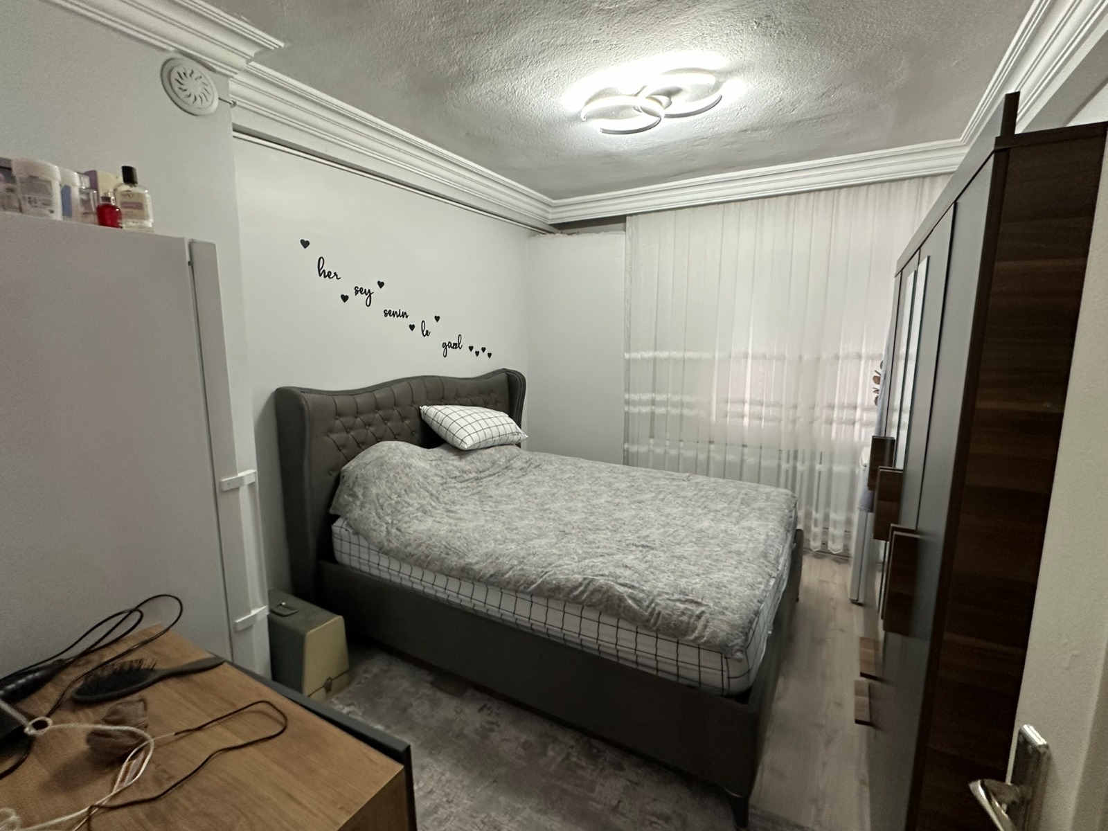 30 METRELİK YOL ÜZERİNDE 3+1  135 ARA KAT