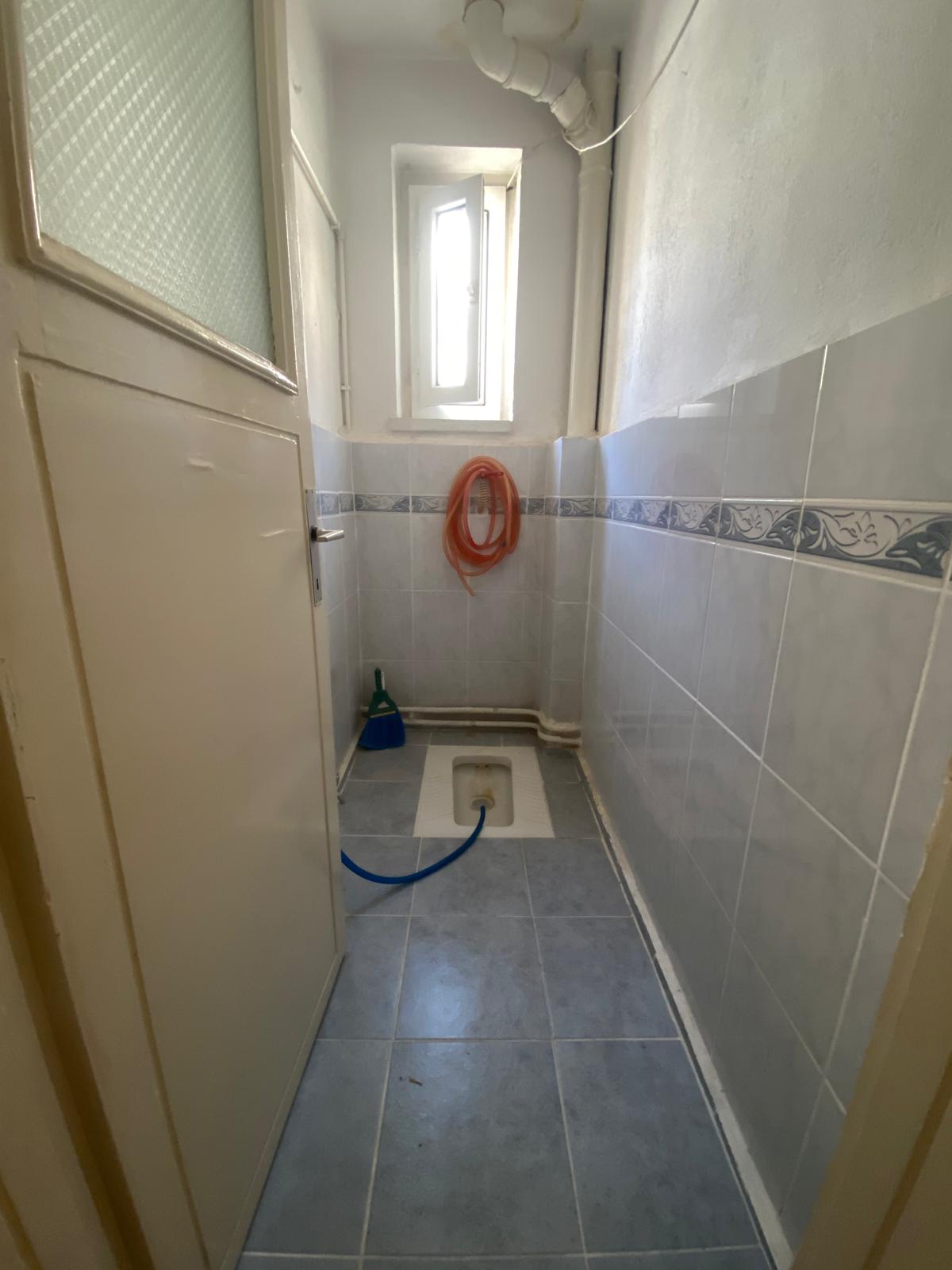 1 İSTASYON CADDESİNDE  3+1 DEN BOZMA 2+1  ANA YOL ÜZERİ