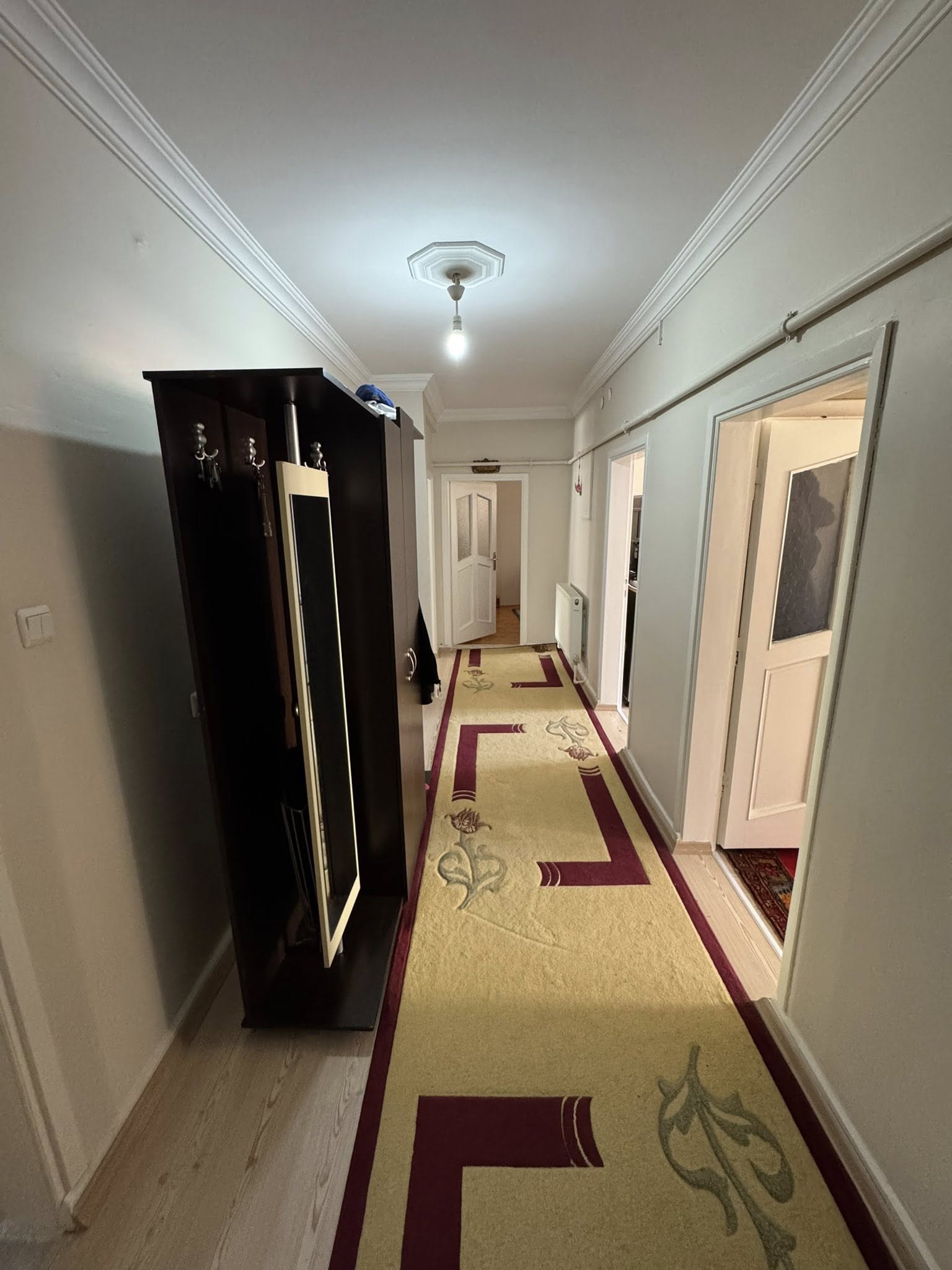 CEDİT MAHALLESİNDE  3+1 150M2