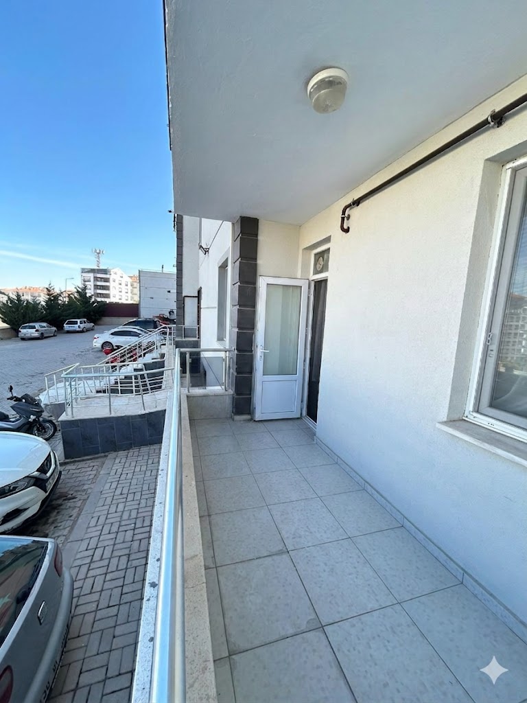 STDUIO LİFE SİTESİNDE APART  1+1 BAGIMSIZ MUTFAK  