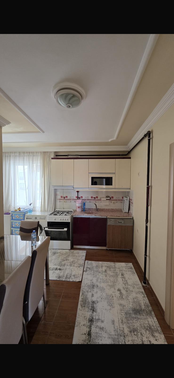 KAZIMKARABEKİR MAHALLESİNDE  2+1  DUBLEKSTEN BÖLME  TERASLI