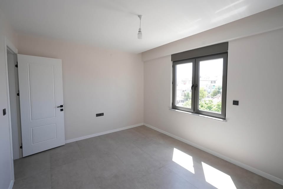 SÜMER MAHALLESİNDE  3+1  140M2 