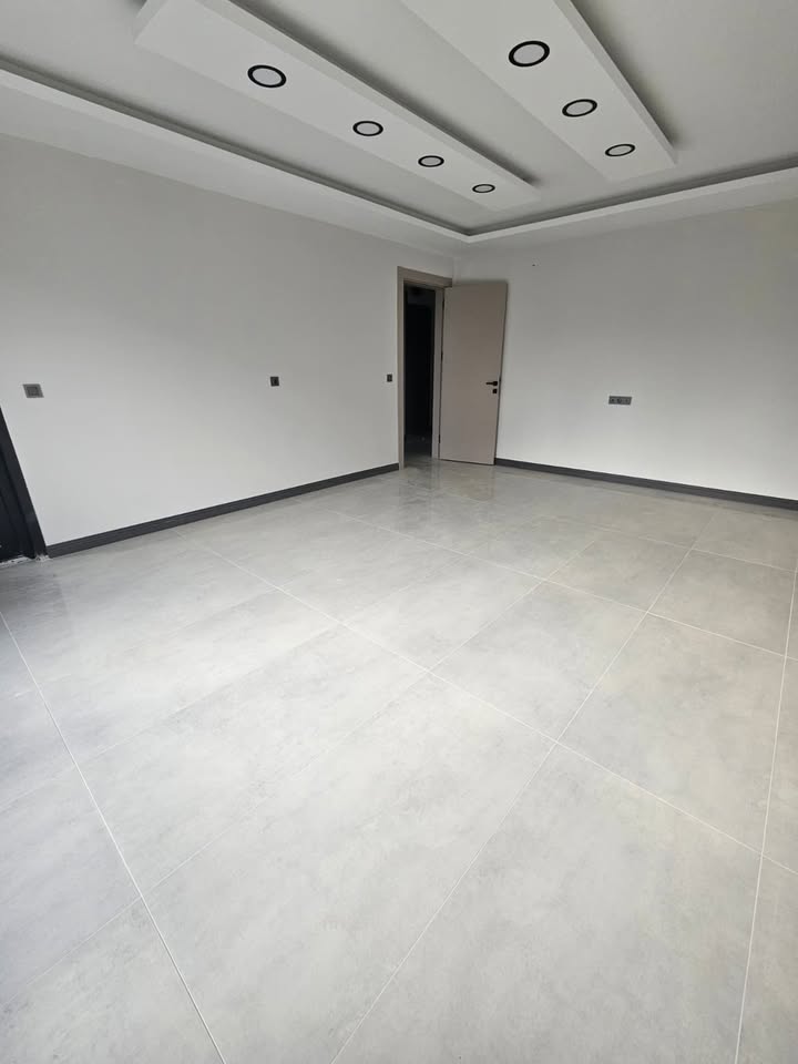 YENİŞEHİR MAHALLESİNDE  3+1 150 M2