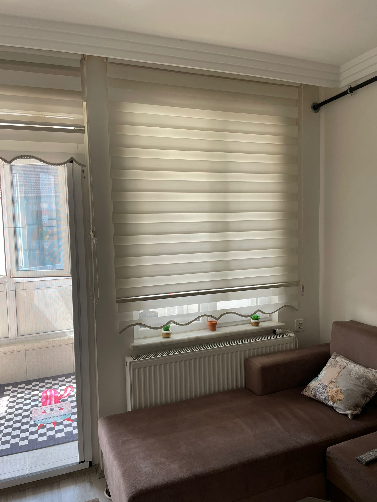 OSMANGAZİ MAHALLESİNDE  1+1   5 KAT  ABONELİKLERİ AÇIK  BALKONLU  + ASANSÖRLÜ