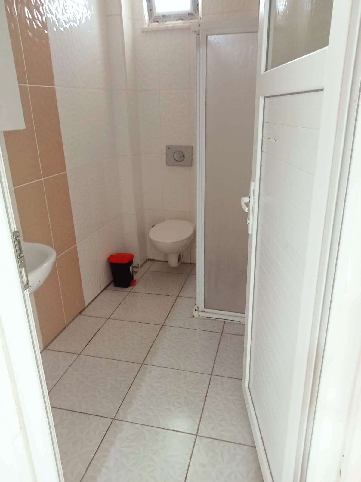 TAPTUK EMRE MAHALLESİNDE  BAGIMSIZ MUTFAK  GENİŞ BALKONLU  ASANSÖR MEVCUT