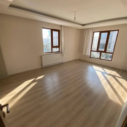 YENİŞEHİR MAHALLESİNDE 3+1 1120 M2