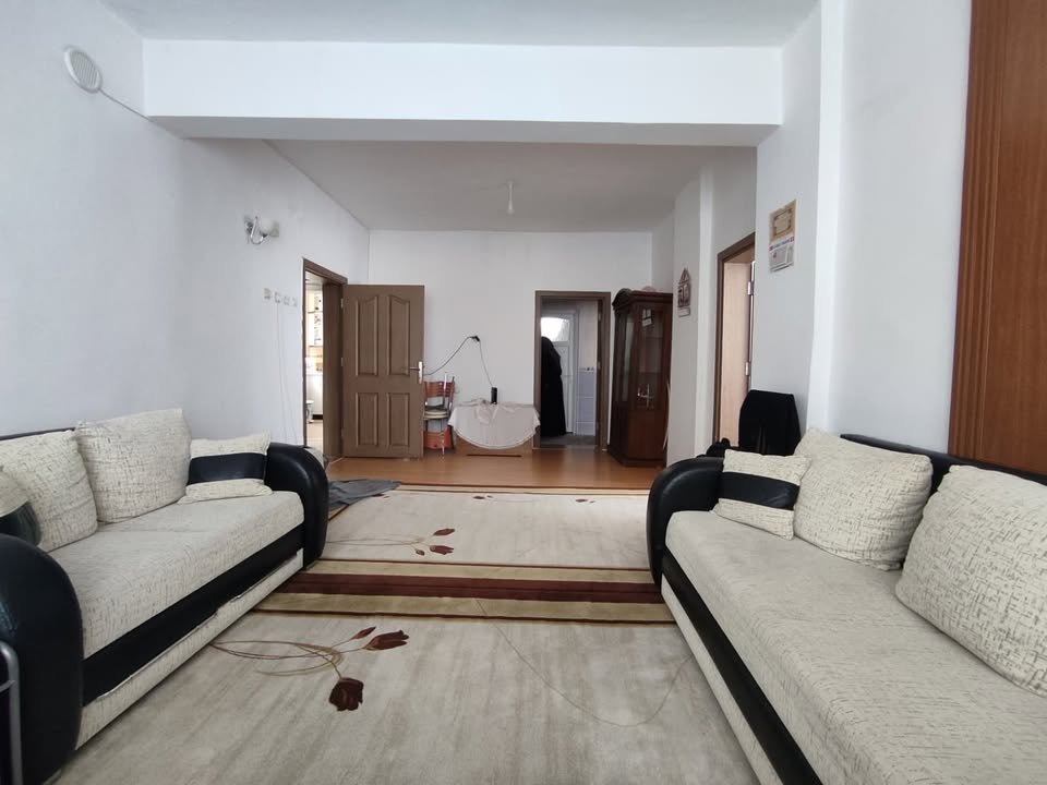 SATILIK DAİRE  2+1 110 M2  ARA KAT  RAUFDENKTAŞ MAHALLESİNDE  