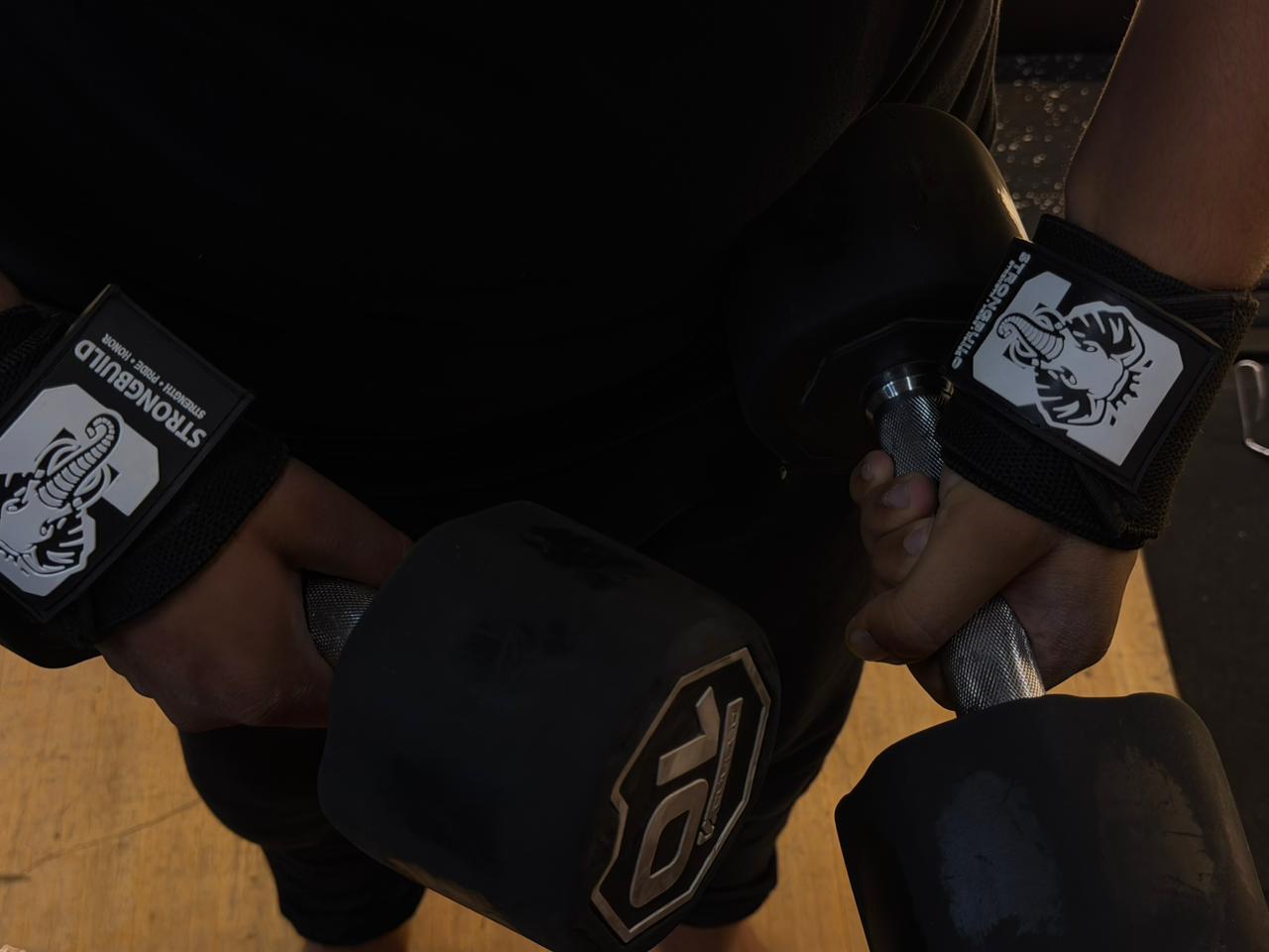 STRONGBUILD 28"INCHES WRIST STRAPS