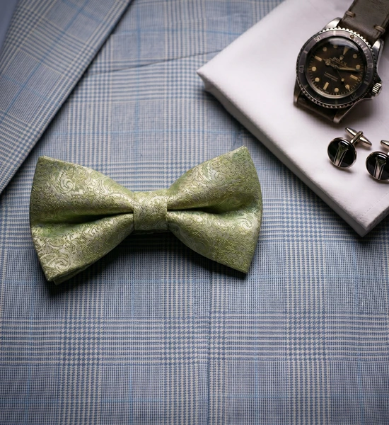 Green Paisley Bow Tie