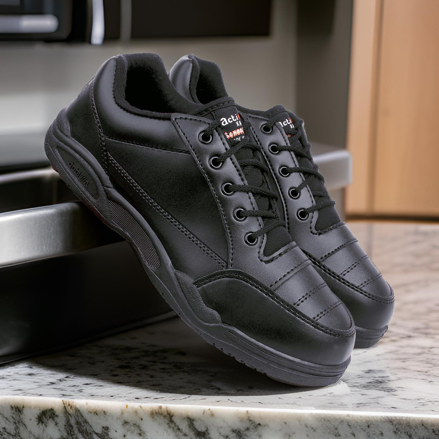 1258 Black Action School Energy Shoes