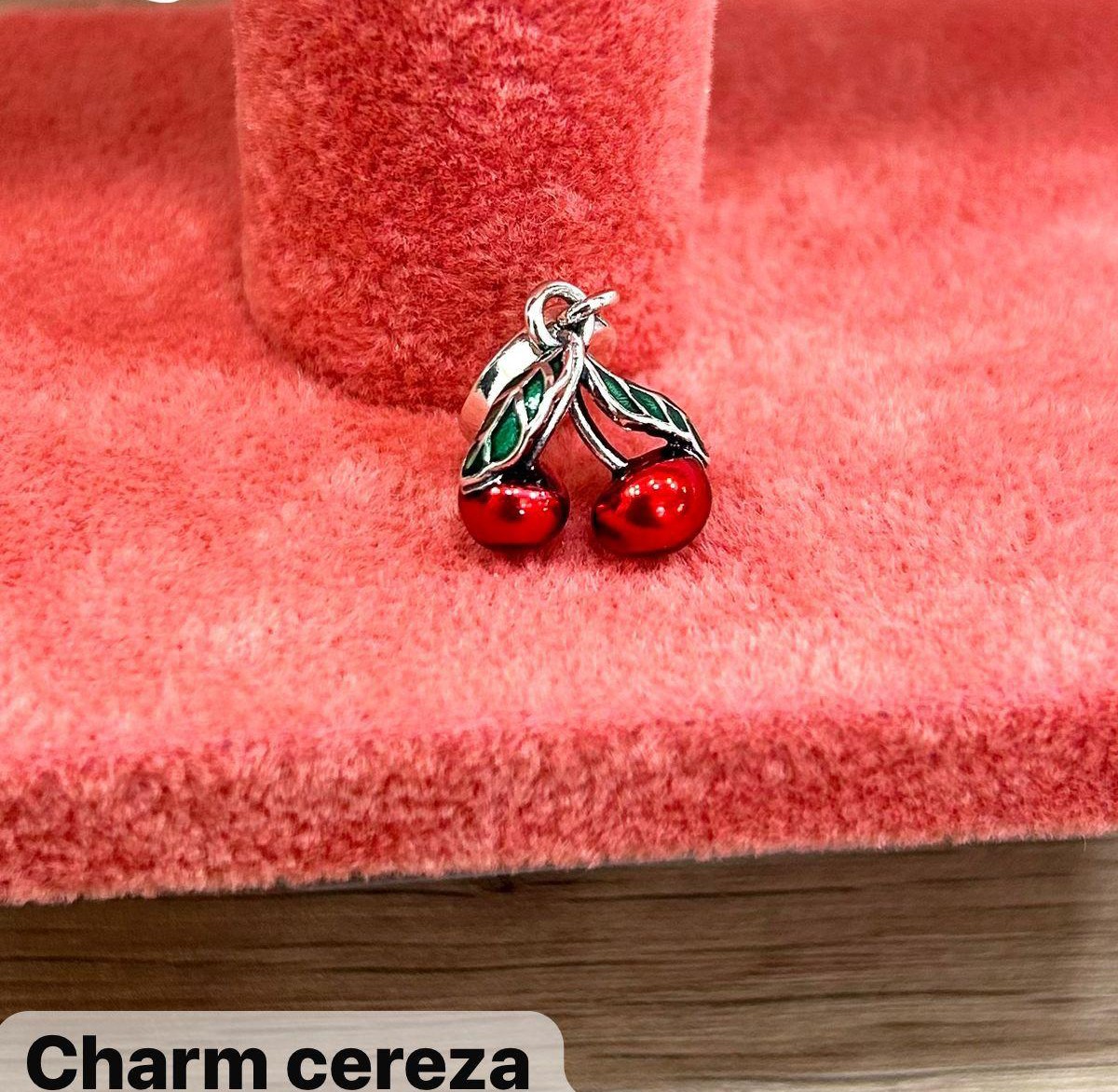 Charm Cereza