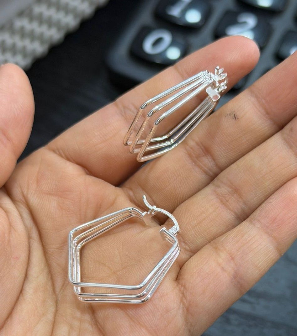 Aretes de plata geométricos