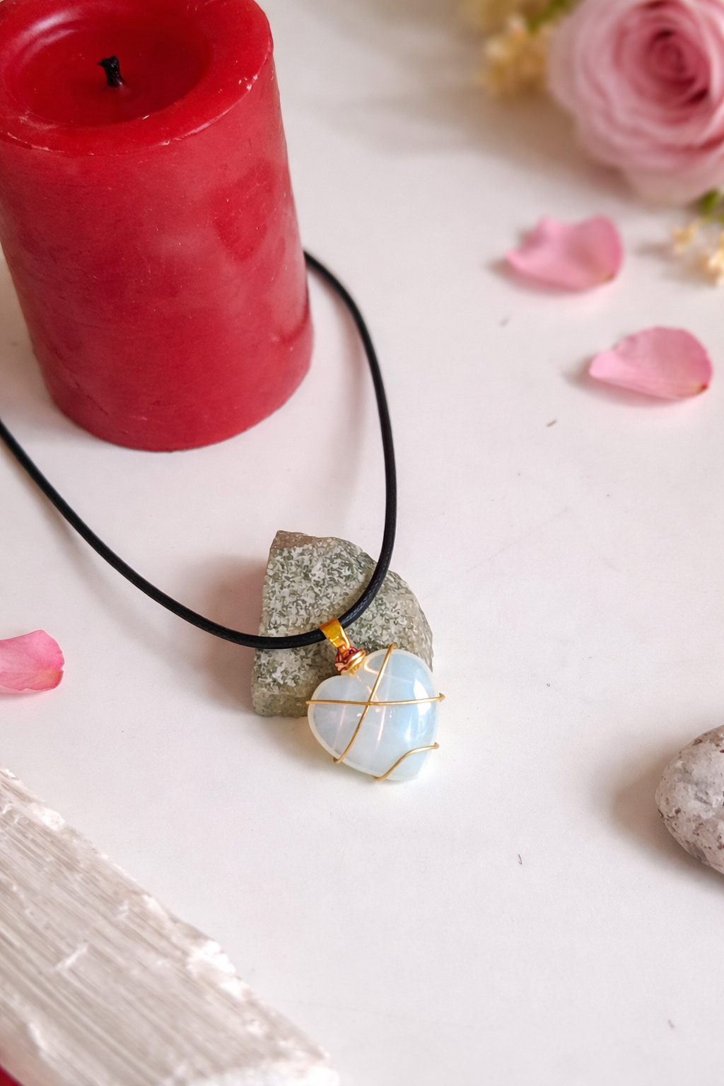 Heart-Shaped Crystal Pendant Necklace