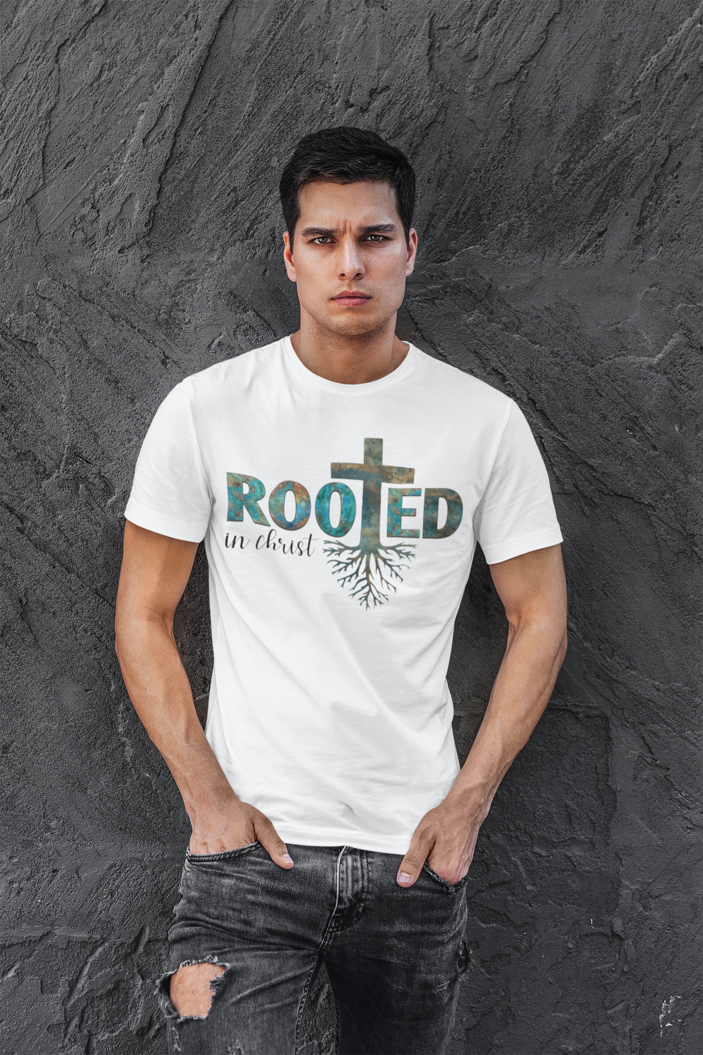 T-shirt (Rooted in Jesus)