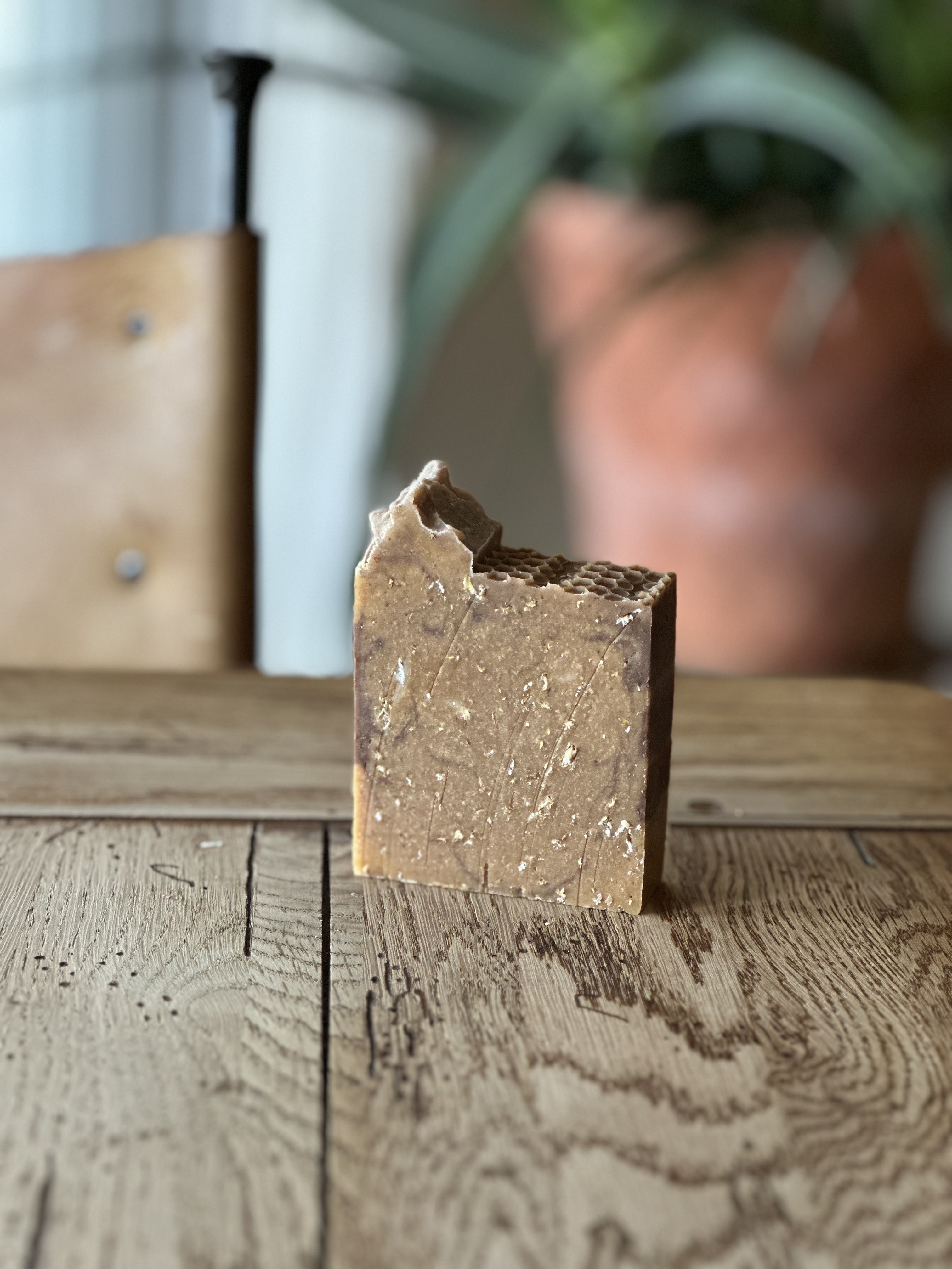 Honeycomb Oatmeal Bar