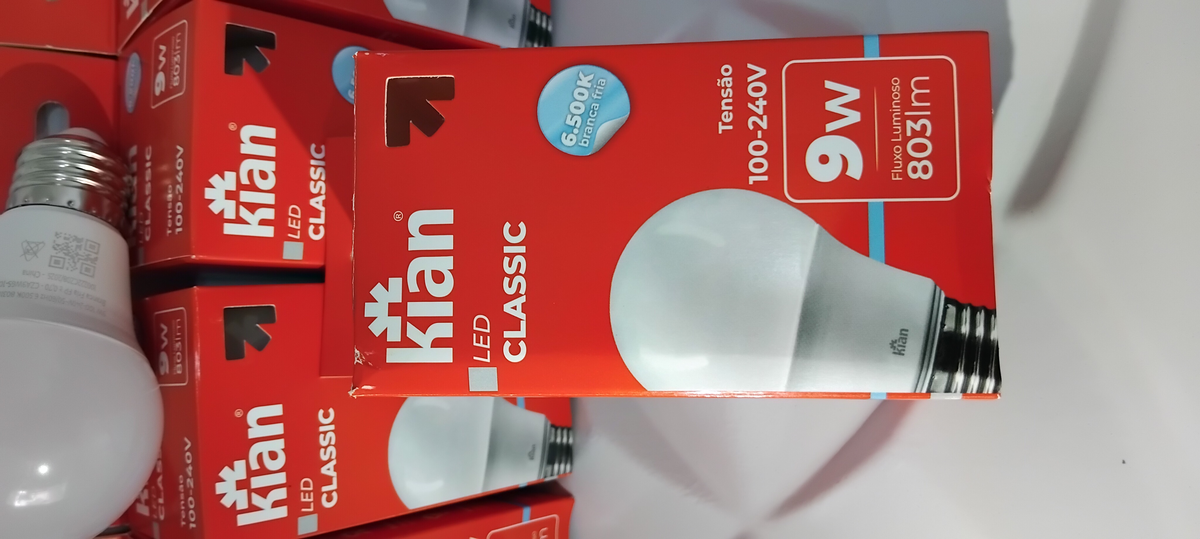 Kian LED Classic Bulb 9W