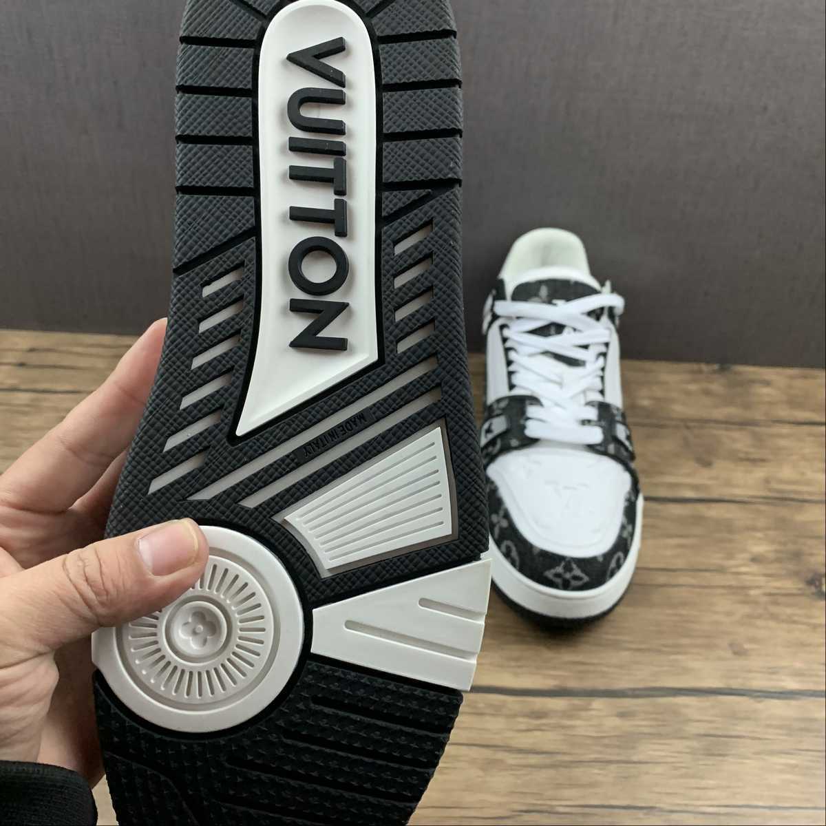 Louis Vuitton LV Trainer